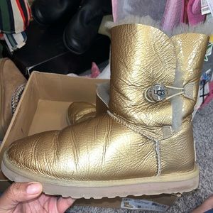 Metallic gold Uggs